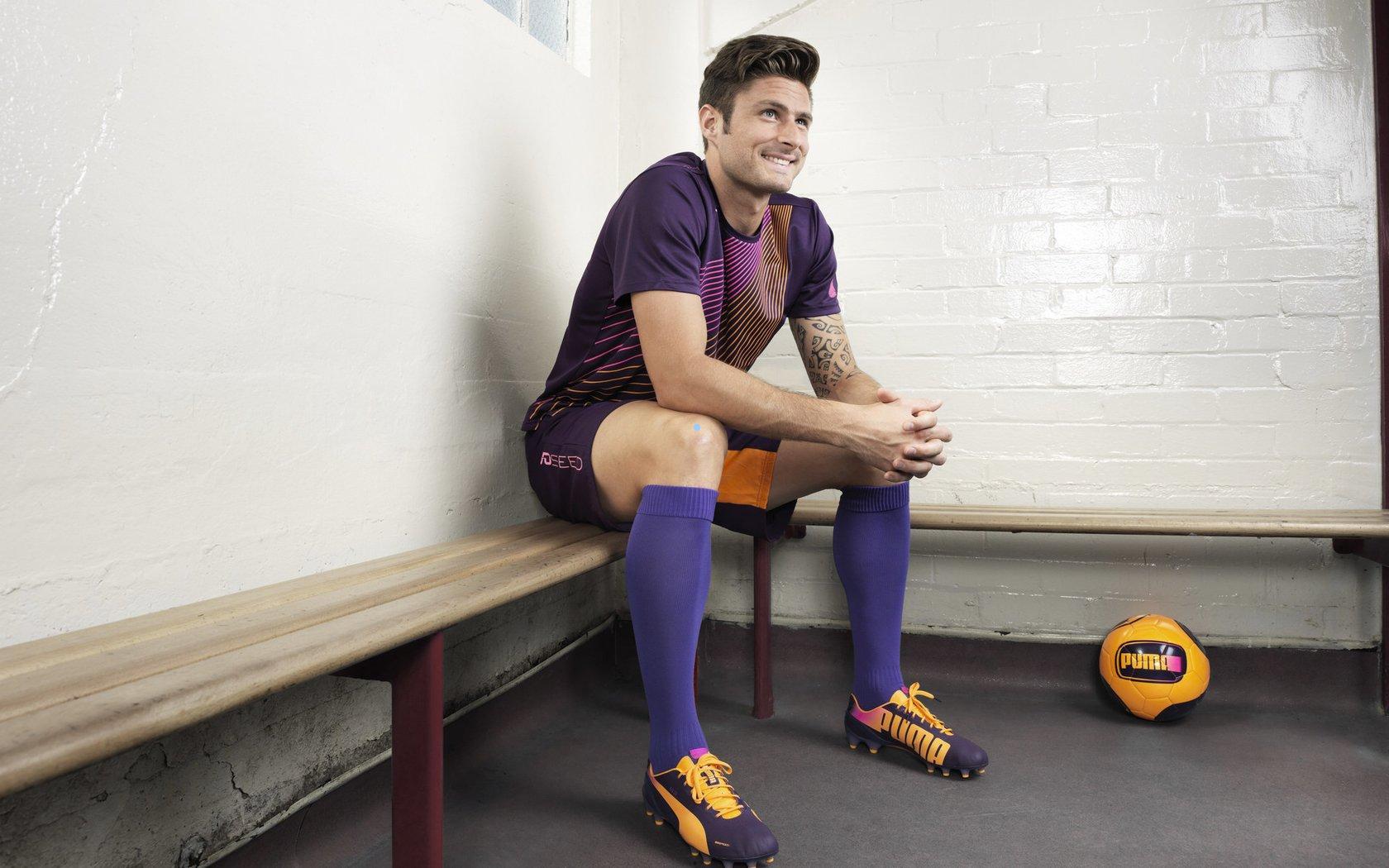 意天空独家,诺丁汉森林重启与国际米兰谈判,力争弗拉泰西登陆英超